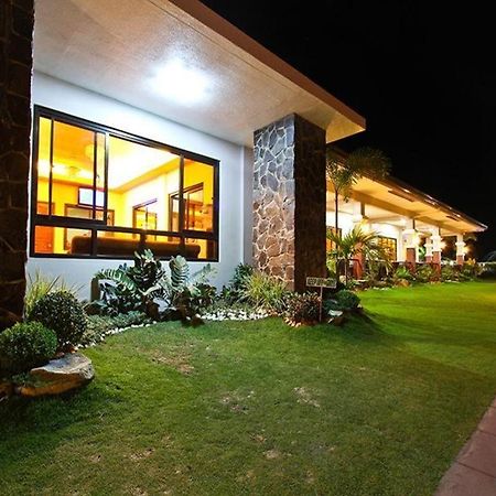 La Suena Brisa Beach Resort And Events Place バタンガス エクステリア 写真